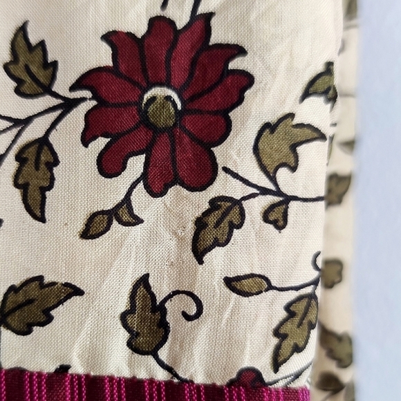 🎀 Antik Batik vintage silk puffer scarf - Picture 9 of 9